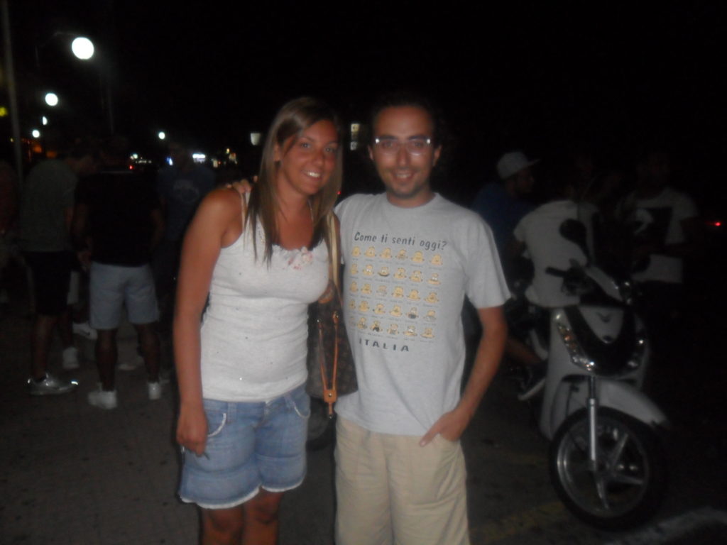 SAM_1985